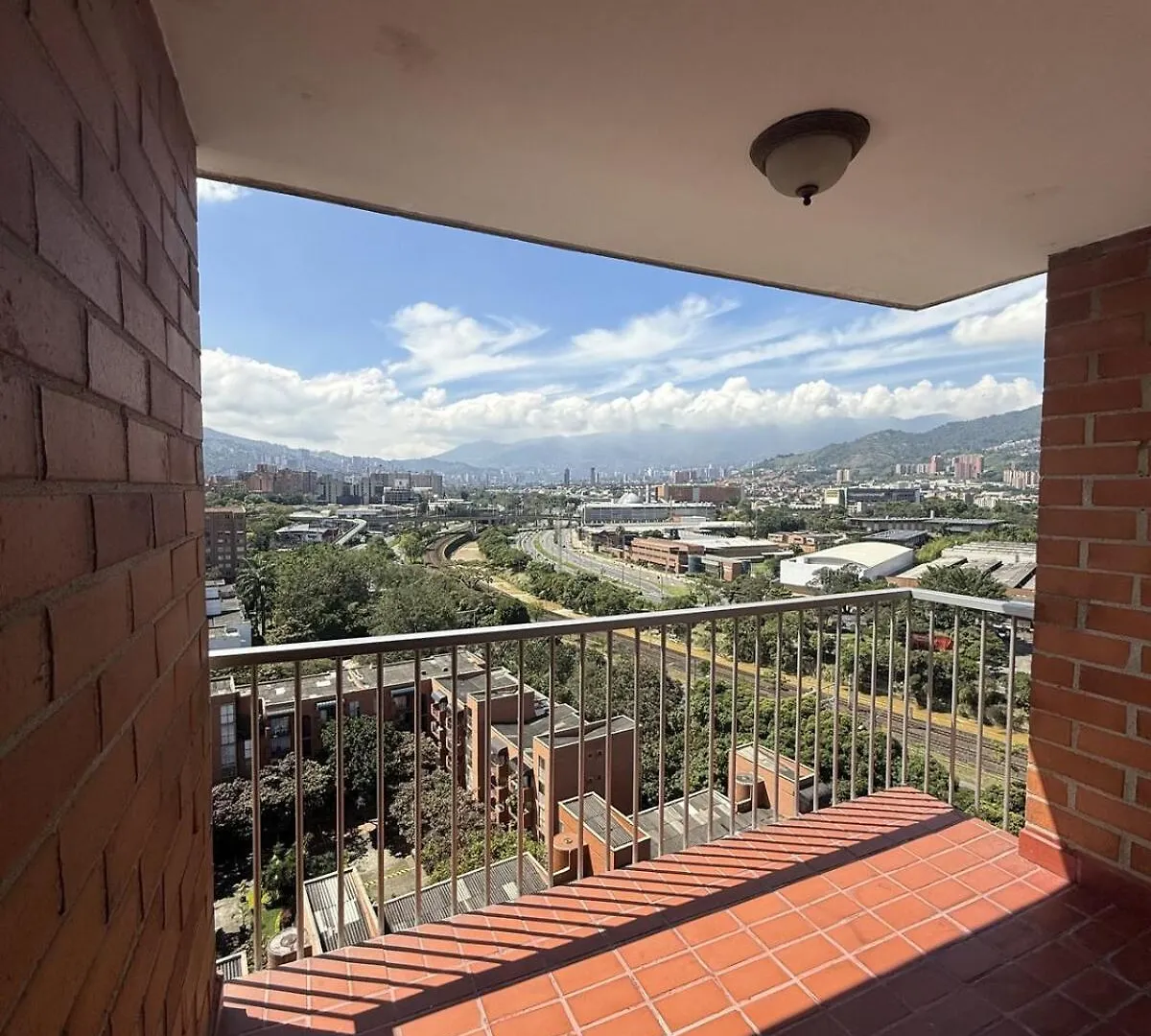 Apartment In Poblado 17Th Floor W Pool Medellín 0*,